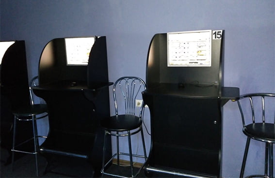 Обязанности администратора зала игровых автоматов как обыграть игровые автоматы схема